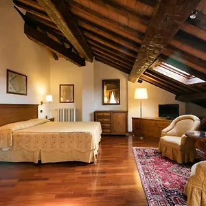 4* Hotel Delle Notarie