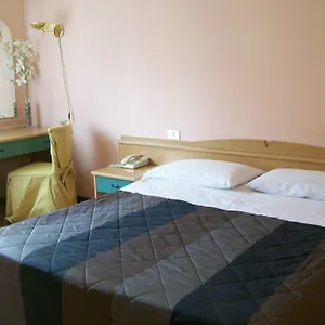 2* Hotel La Rosta