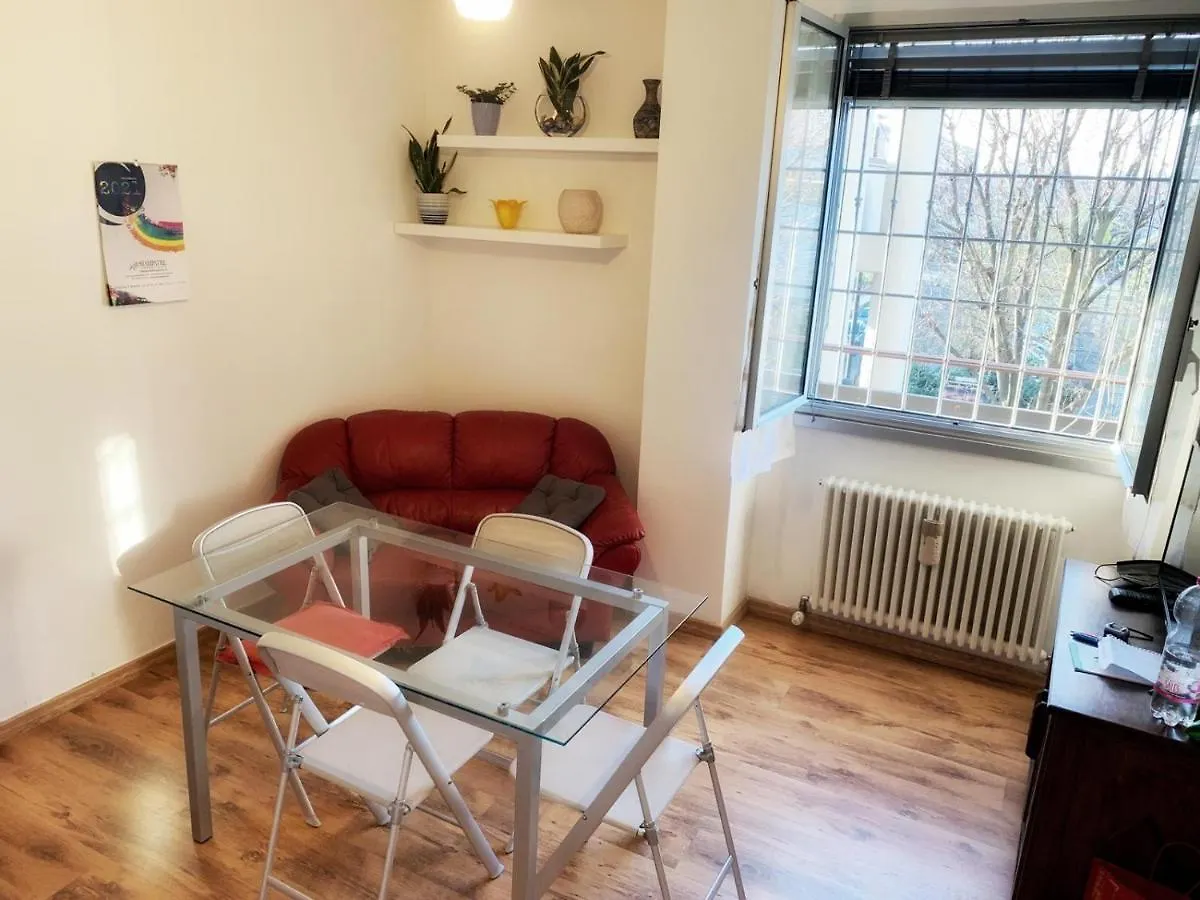 Apartment Quaranta Short Stays Reggio Emilia Italy