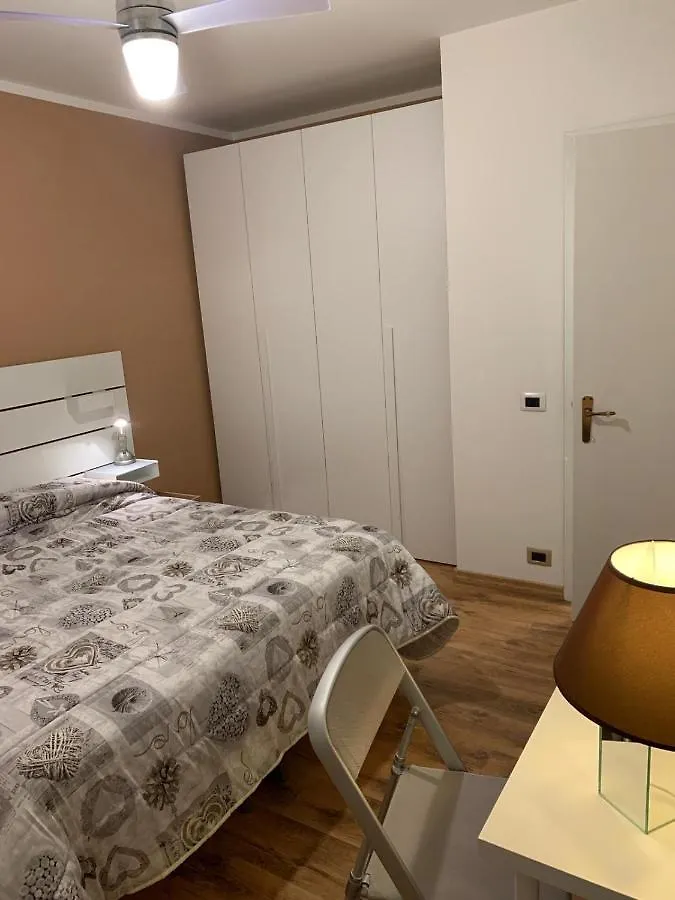 Apartment Quaranta Short Stays Reggio Emilia Italy