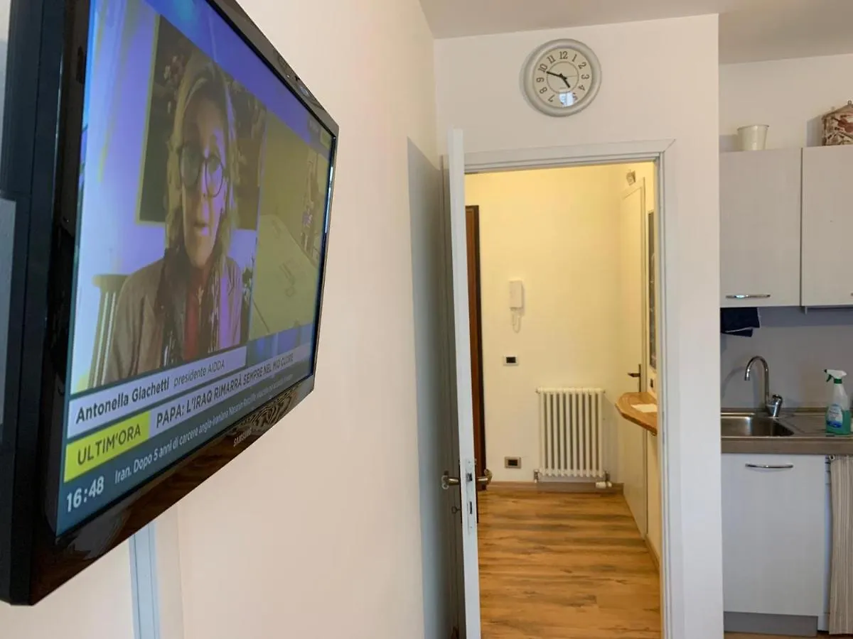 Quaranta Short Stays Reggio Emilia Apartment